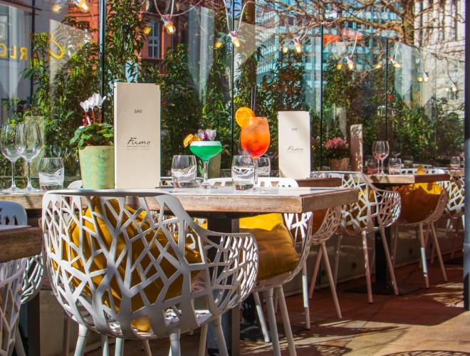 Outdoor terrace at Fumo