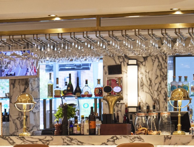 Luxurious marble bar at San Carlo Fiorentina in Hale