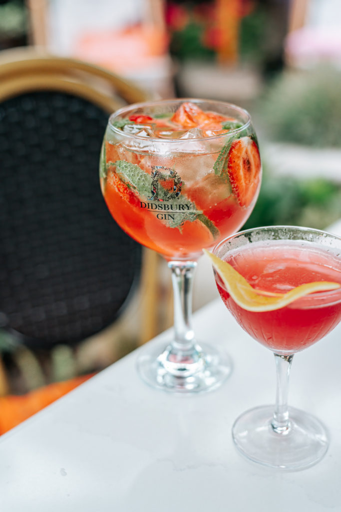 Cocktails at The Black Friar