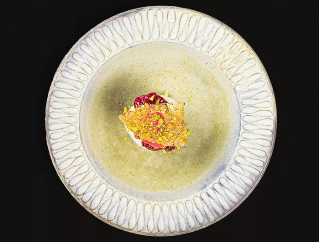 White Chocolate, Tonka, Raspberry & Pistachio