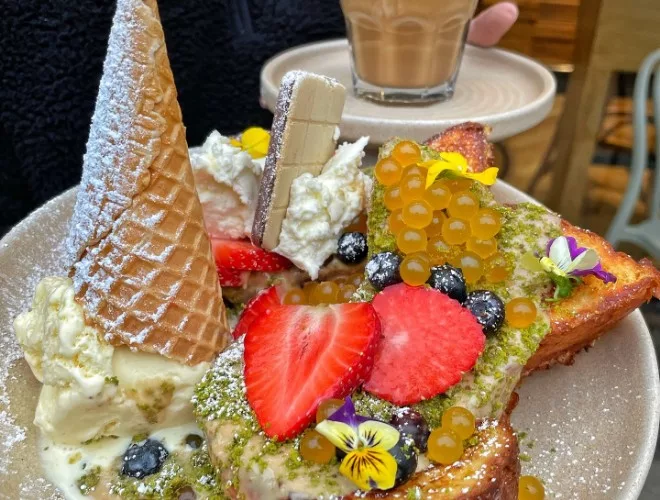 French toast at Bruncho