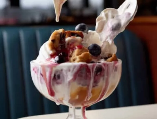 Ice cream sundae at Mollie's Diner