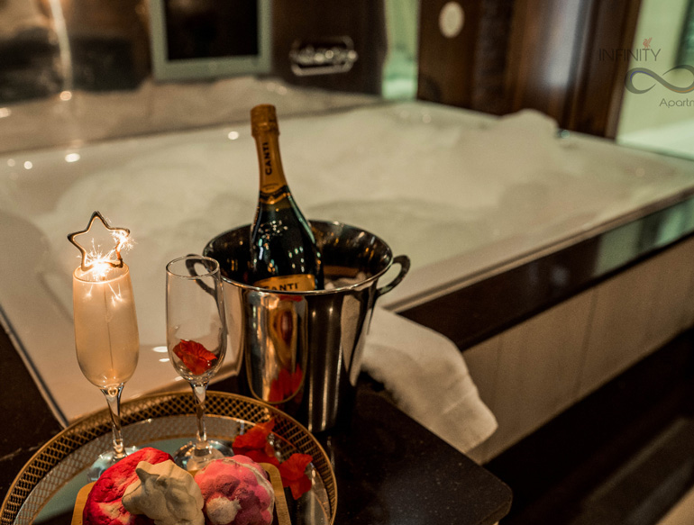 Infinity-Apartments-bathroom-with-champagne