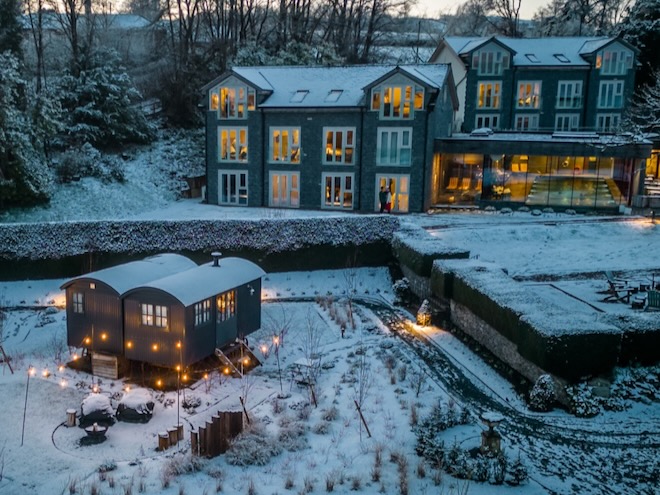 Another Place, The Lake covered in snow