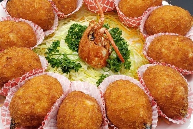 Breaded crab claws at Manchester Chinese Restaurant