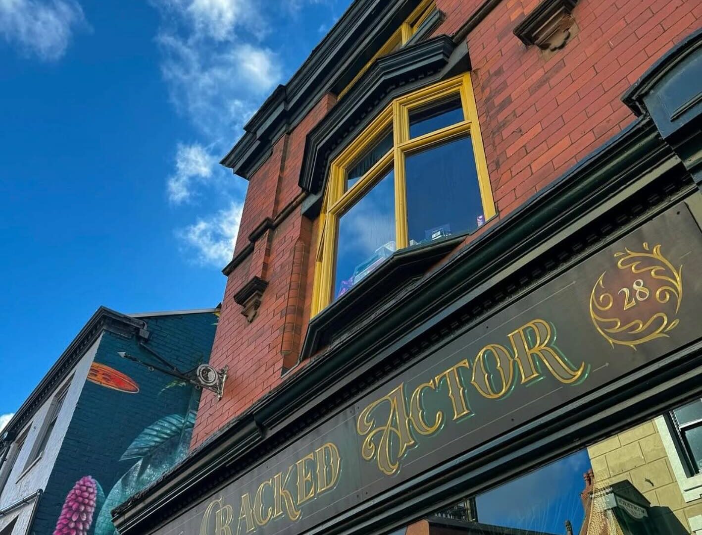 The Cracked Actor on Stockport's Underbanks