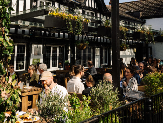 Horse & Jockey outside Seating area