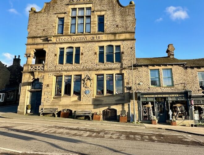 Harvey Leonard's Wine & Ale in the old Conservative Club building in Glossop.