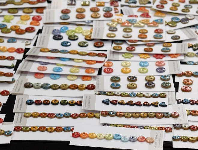 Buttons in all colours, shapes and sizes at TexStyle