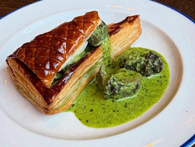 Snails with garlic and parsley at Bavette