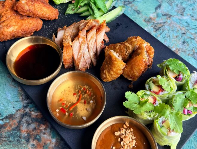 Le-Viet-Social-Sharing-Platter