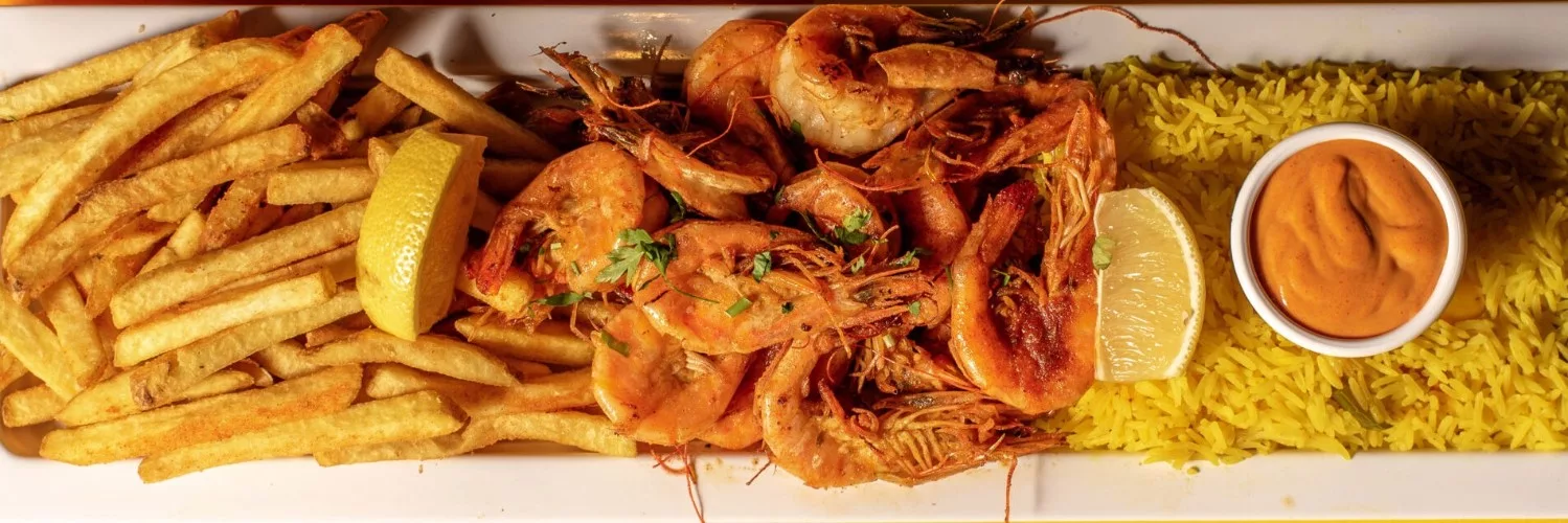 A solo sailor platter at Shrimp & Co